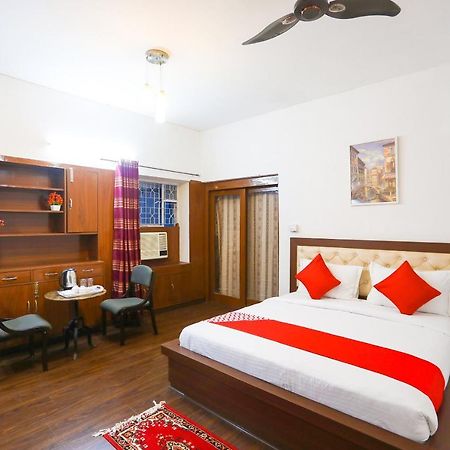 Oyo 62702 Golden Home Stay New Delhi Exterior photo